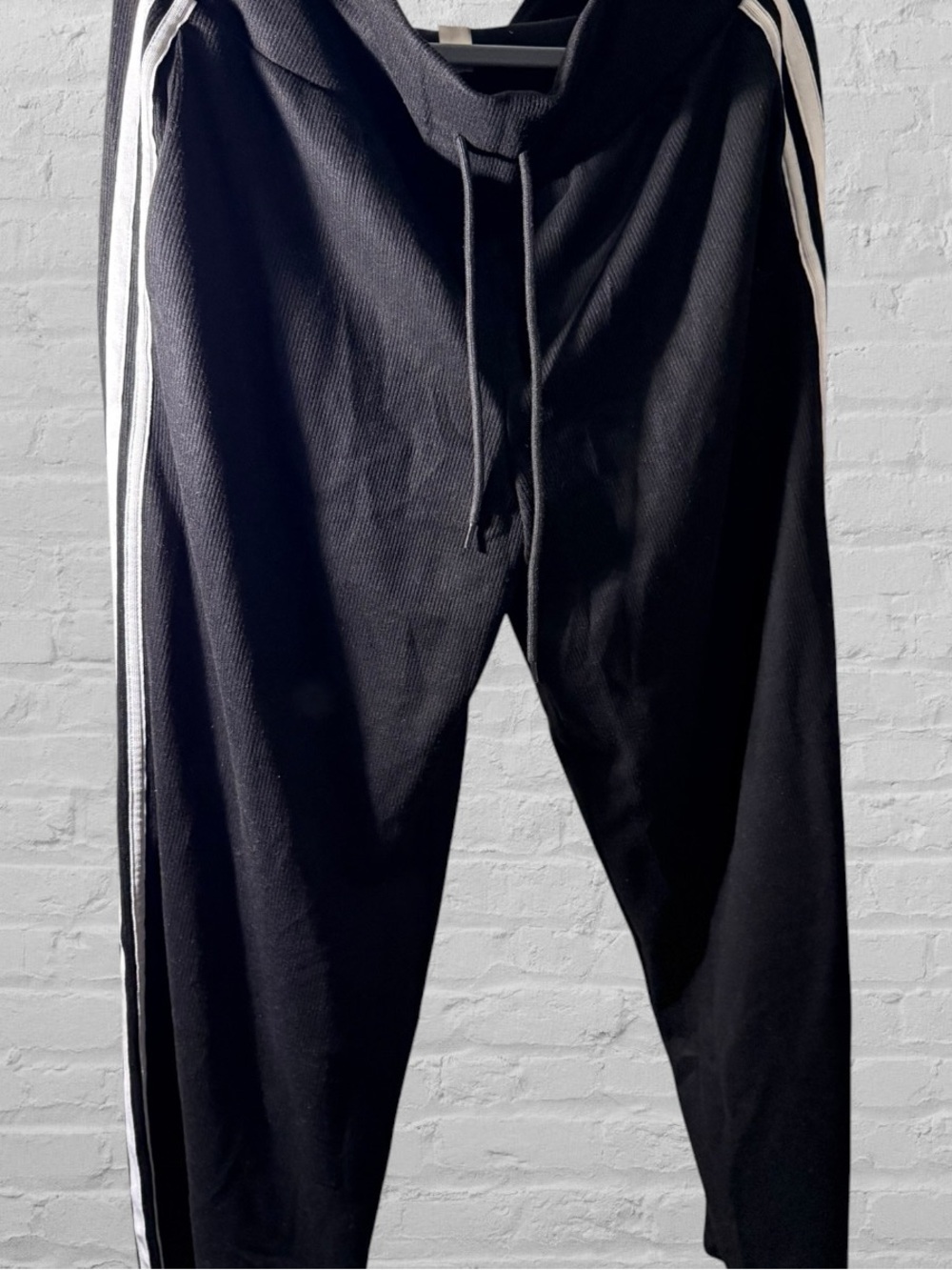 HALARA Black Joggers with White Side Stripes